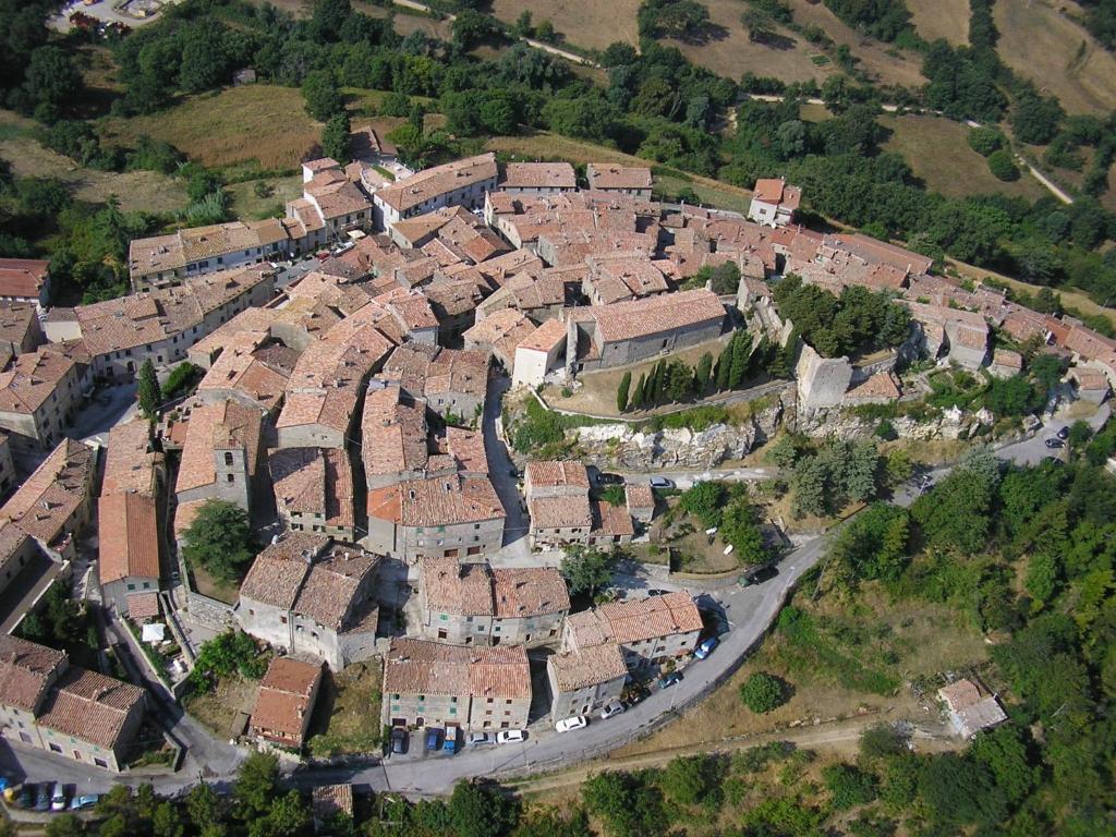 Semproniano Guest House Il Borgo Di Sempronio מראה חיצוני תמונה