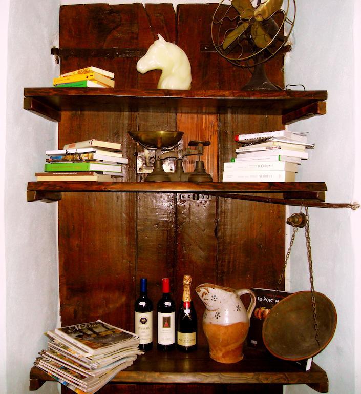 Semproniano Guest House Il Borgo Di Sempronio חדר תמונה